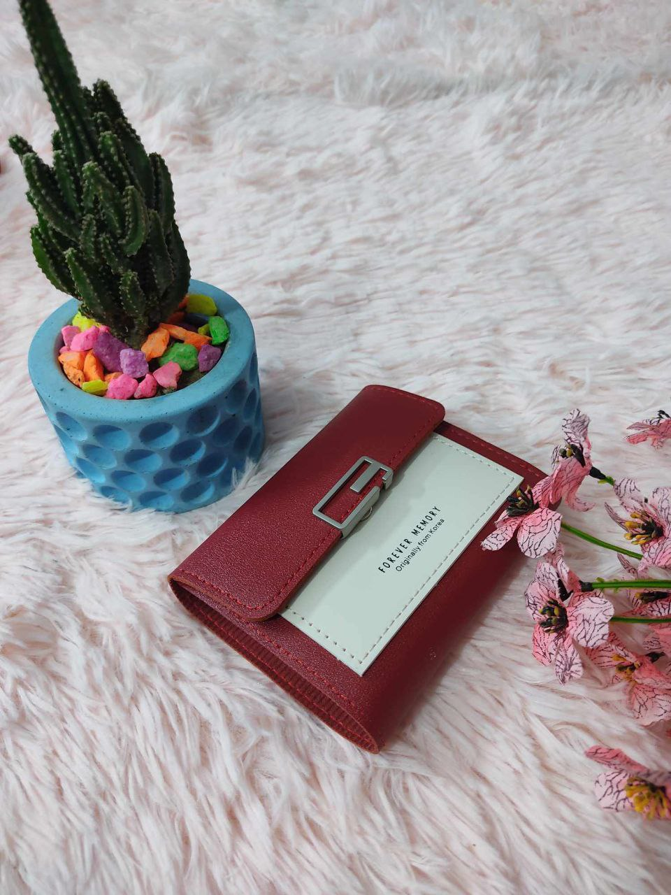 Ladiess wallet only Red colour